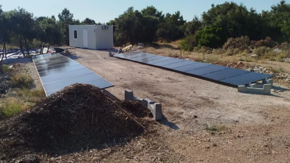 Off grid Hvar